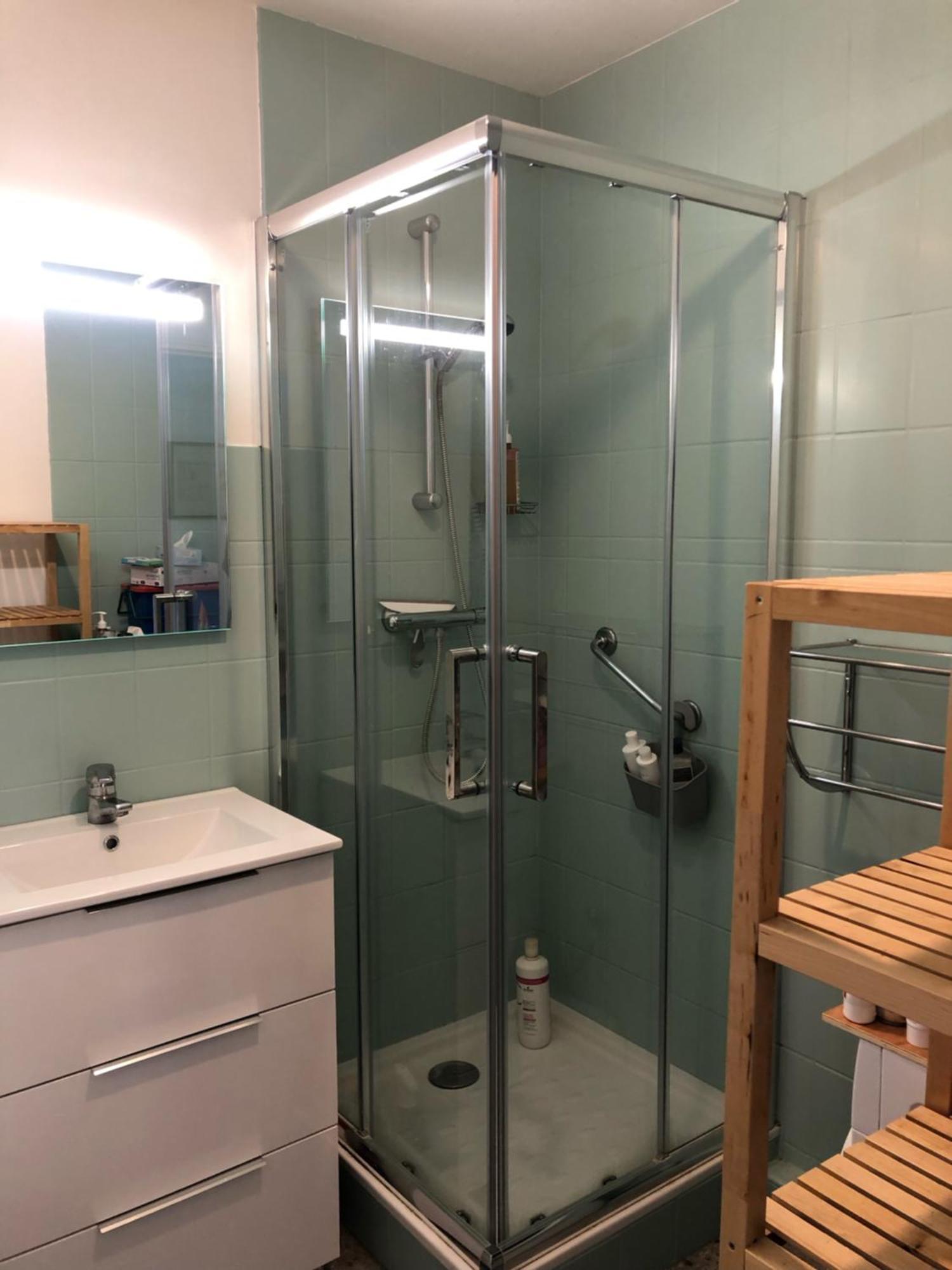 Beau T3 Solidor Avec Terrasse A 50m De La Appartement *